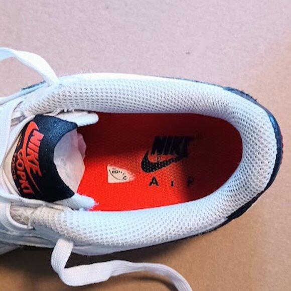 NIKE GoPKT Air Force 1 girl's white sneakers with black logo, size 3.5Y - Picture 7 of 8